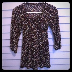 2 for $15/ Polka dot tie back scoop neck black top